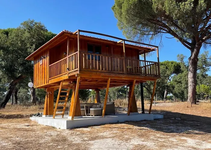 Suspended Wooden House - Monte Da Cortica
